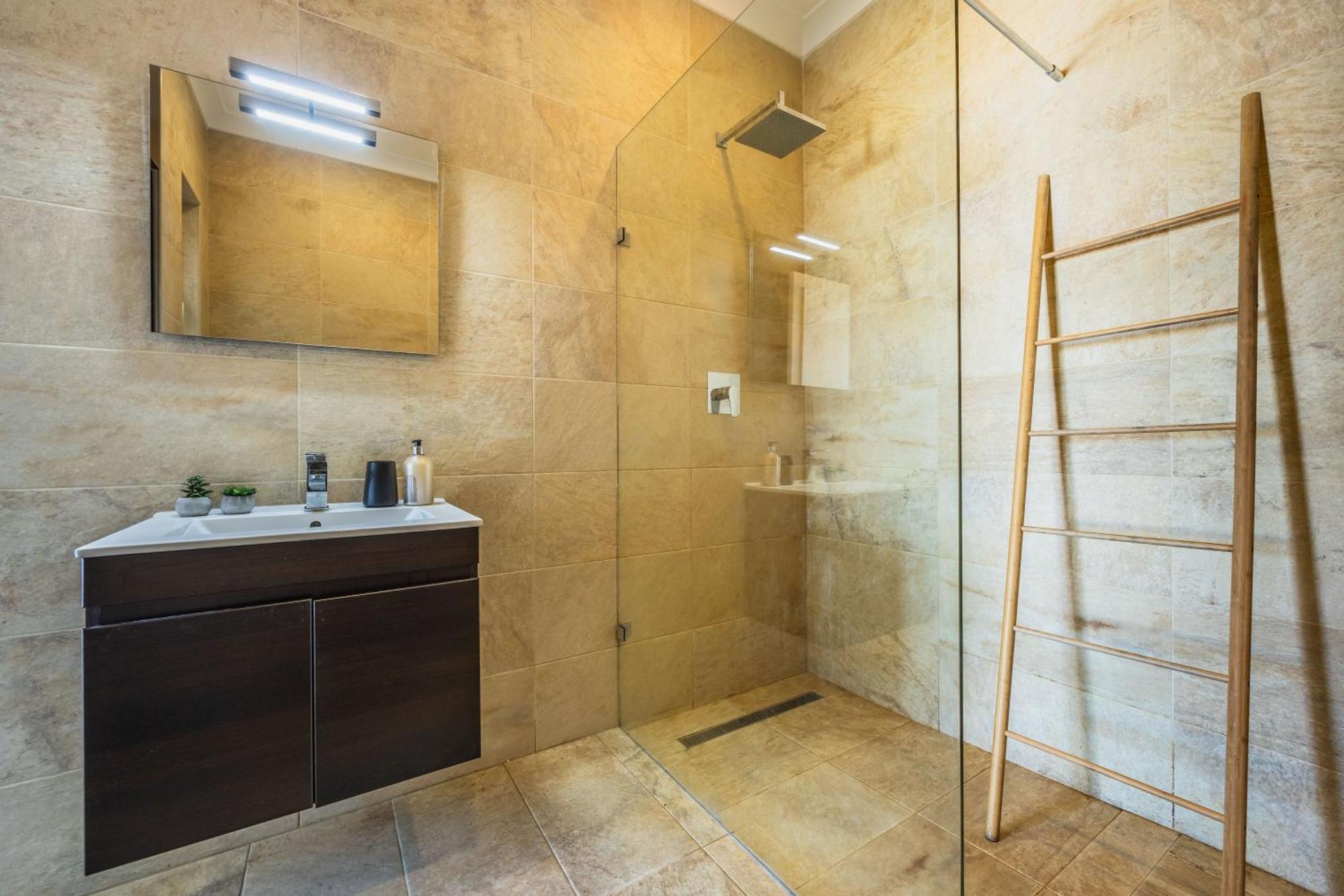 Stunning - Seaview Penthouse 3-bed + Parking * Sliema